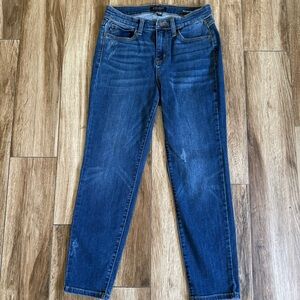 Judy Blue Women’s Relaxed Fit Jeans - worn once!
